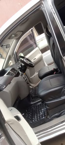 A picture of Toyota Noah