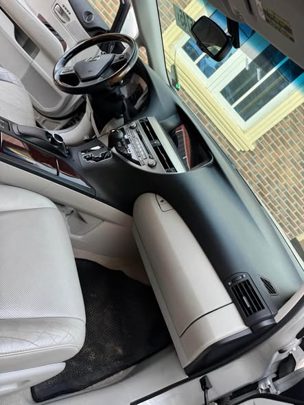 A picture of 2012 Foreign Used Rx350 08130441345