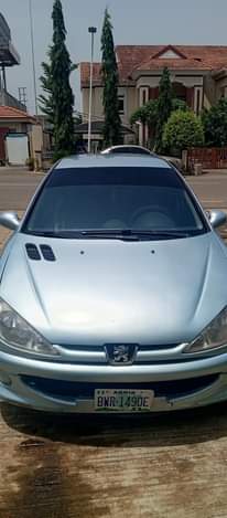 A picture of Auto 206 Sport Edition 09011585013