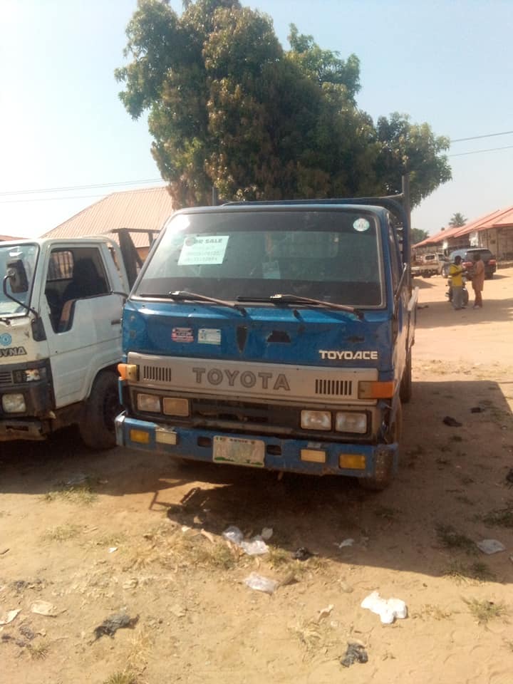 A picture of Toyota dyna 200