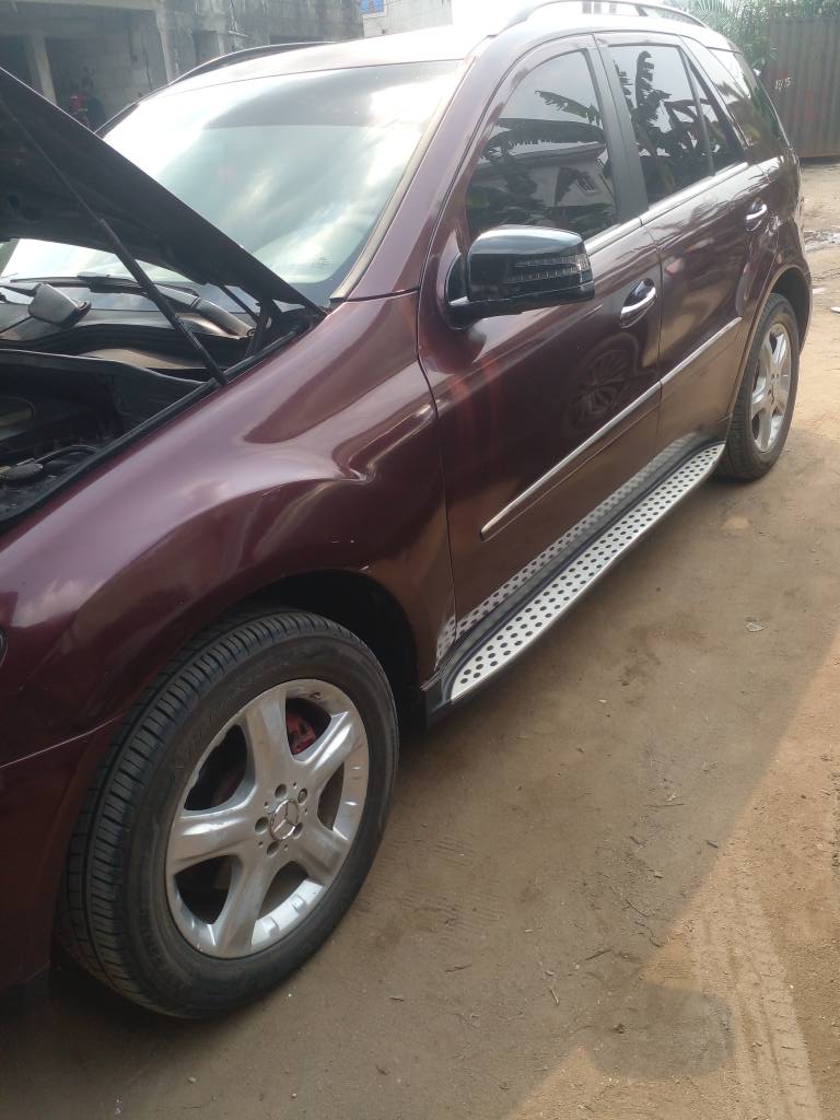 A picture of Distress sales Mercedes Benz ML350