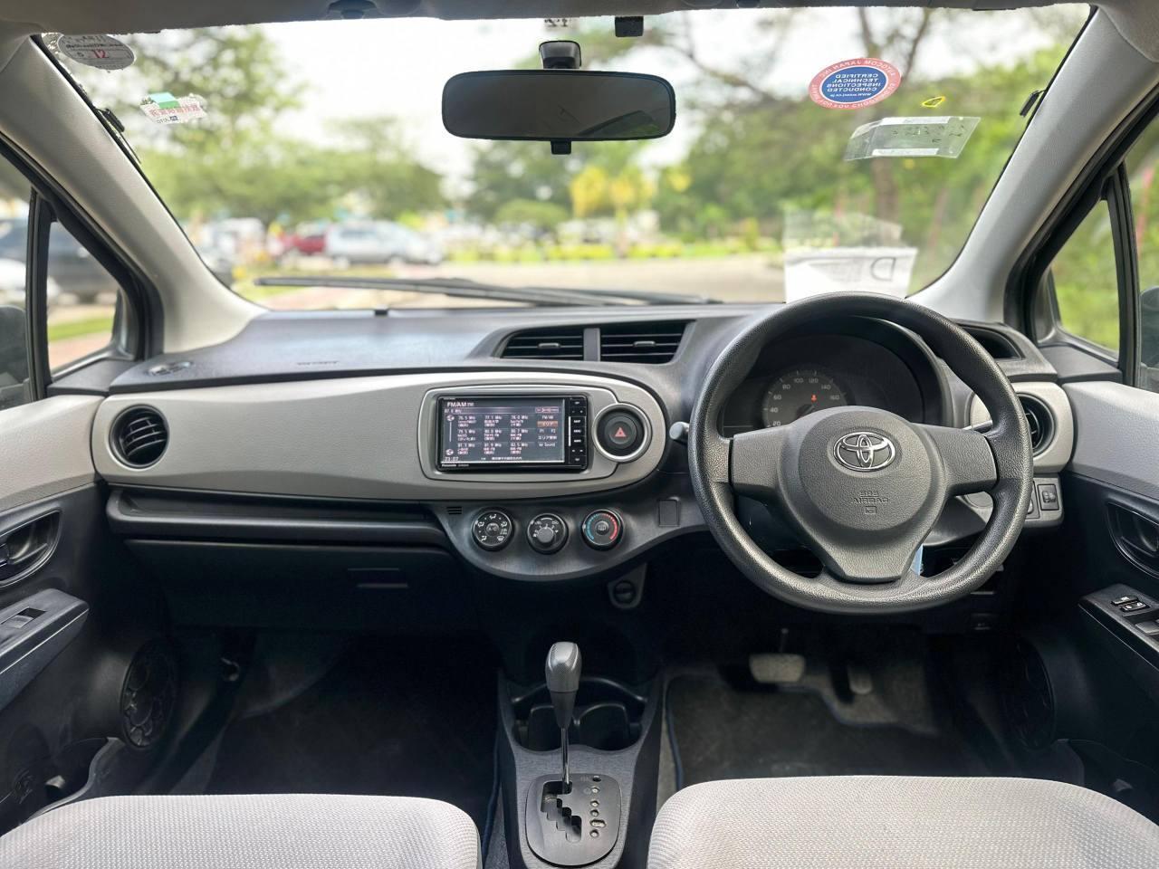 A picture of TOYOTA VITZ NEW