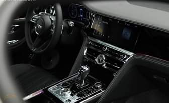 A picture of Bentley continental flying spur 2023 model hybrid Zero Km brand