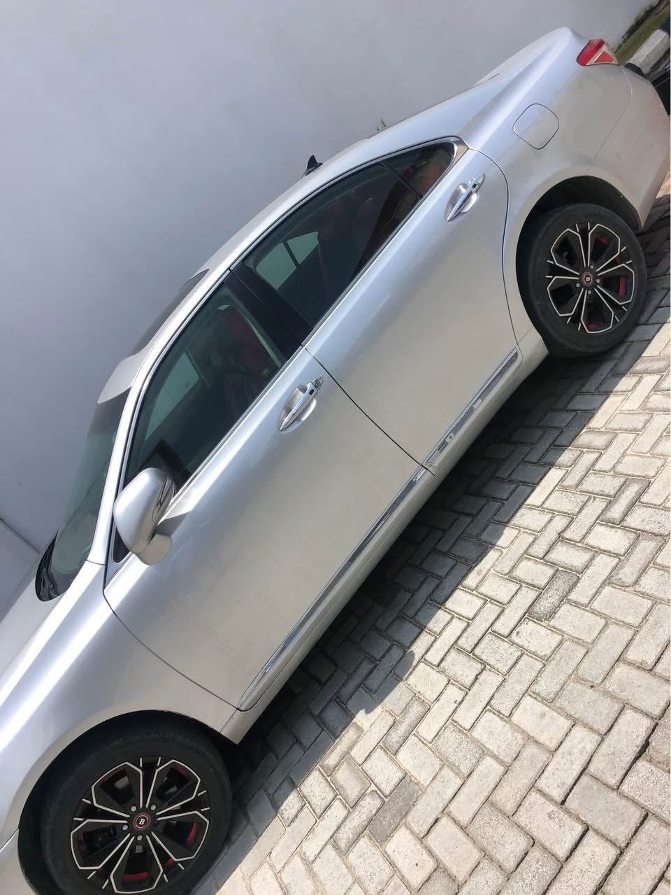 A picture of Lexus Es350 2010