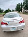A picture of Toyota Avalon 05