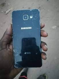 A picture of Samsung galaxy A710