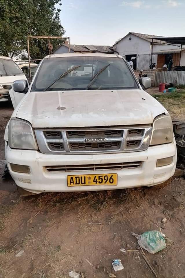 classifieds/cars isuzu