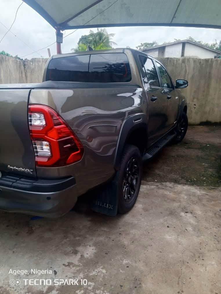 A picture of TOKS 2020 TOYOTA HILUS