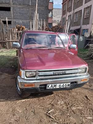 A picture of Toyota Hilux surf