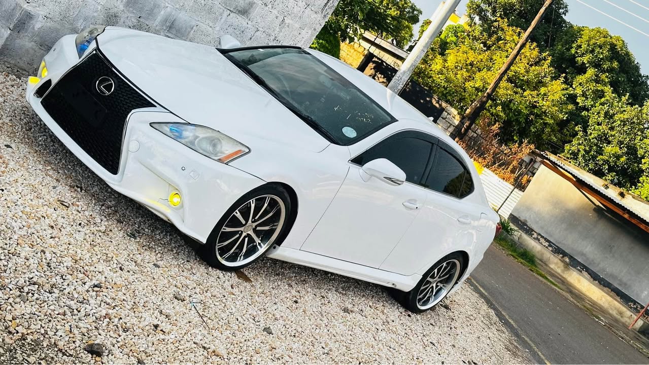 lexus