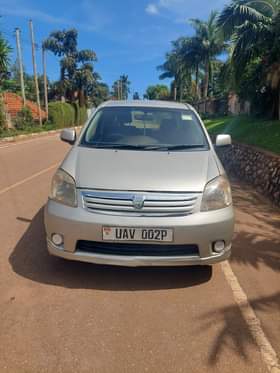 used toyota raum