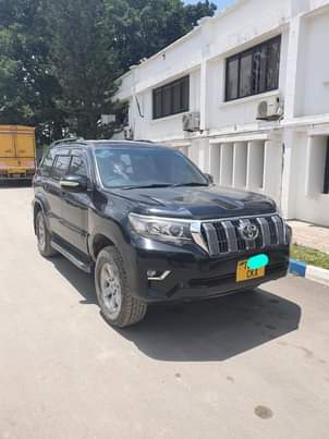 A picture of Prado 150 Tsh Mil 27 0676 478 888