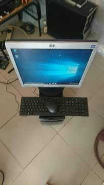 A picture of Hp desktop computer full