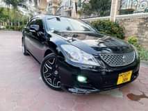 A picture of TOYOTA CROWN BEI MILIONI 17 5