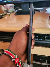 A picture of OPPO A54