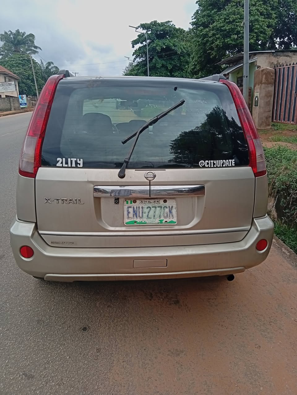 A picture of 2005 Nissan xtrail First Body