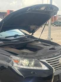 A picture of 4months Used RX350 2011 model Full Option Toks standard Location