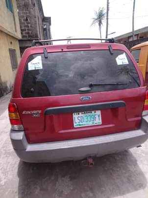 A picture of Very Clean Ford Escape 2004 First body