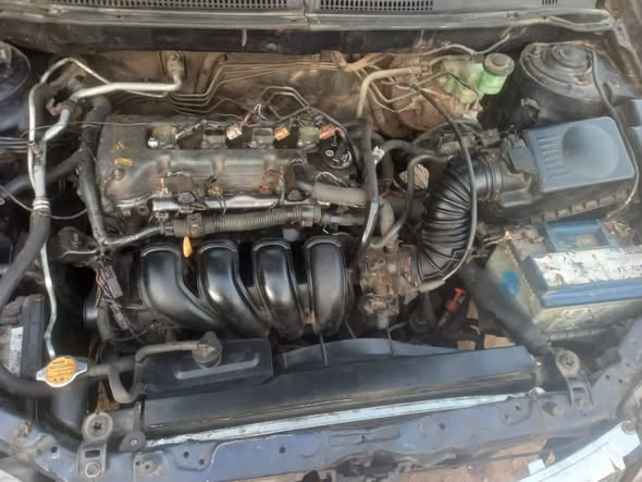 A picture of Toyota corolla 04 bank type