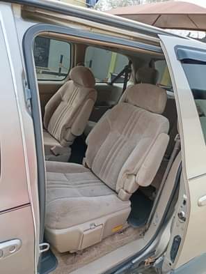 A picture of Toyota sienna Engine Gear AC Interior Clean exterior Buy and