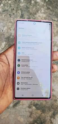 A picture of Samsung galaxy not10 plus