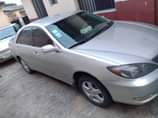 A picture of 2004 Toyota Camry Le