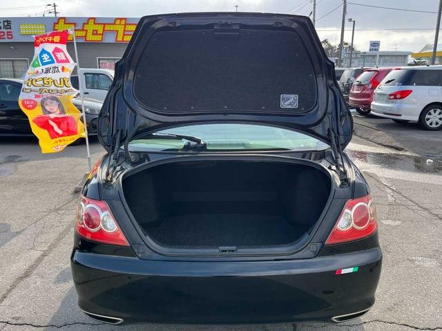 A picture of 2007 Toyota mark x