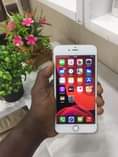 A picture of Iphone 6s plus