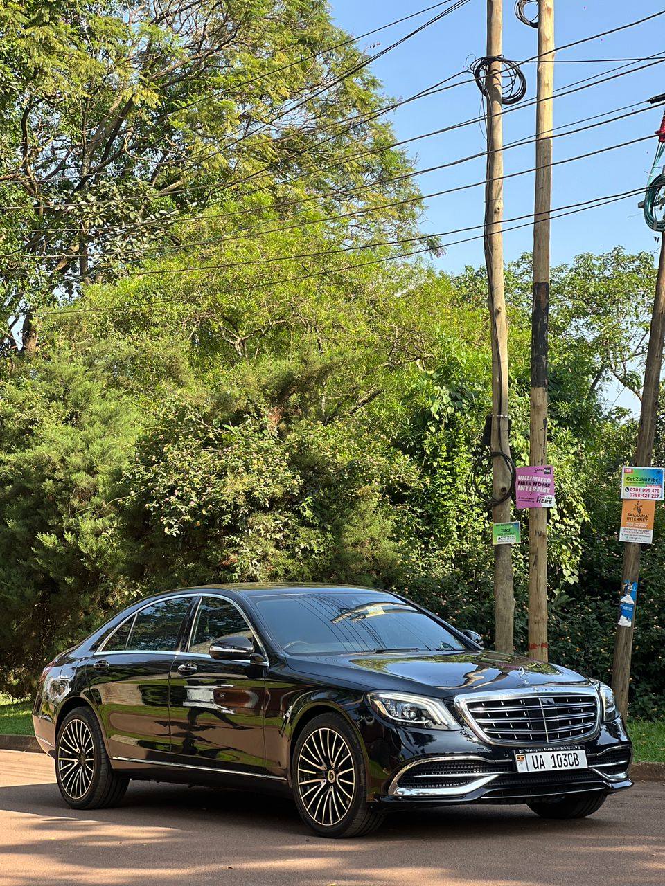 A picture of Benz maybach