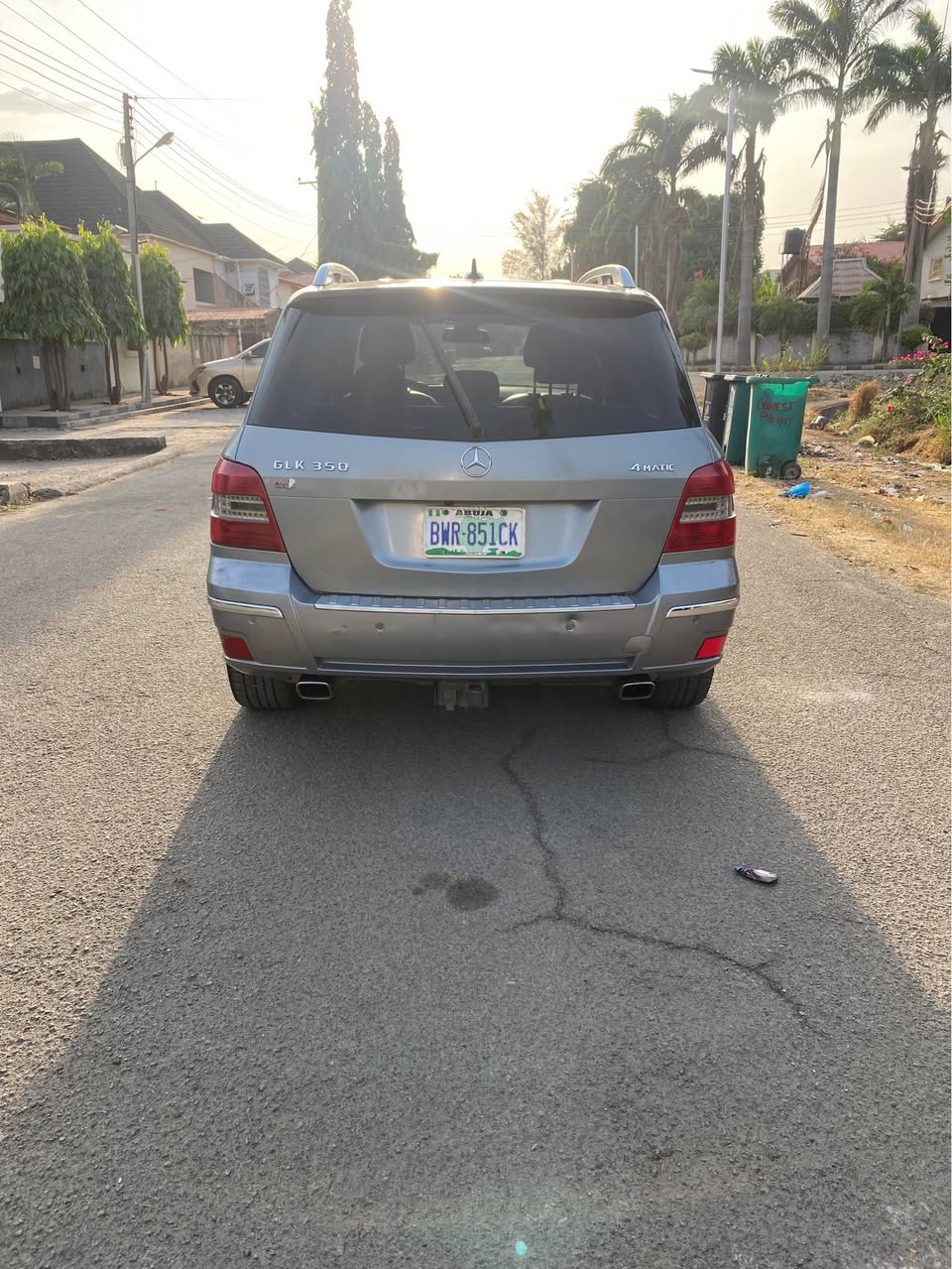 A picture of 2010 neatly used Mercedes Benz GL350
