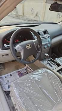 A picture of 2008 Toyota camry 5 5millions 2008