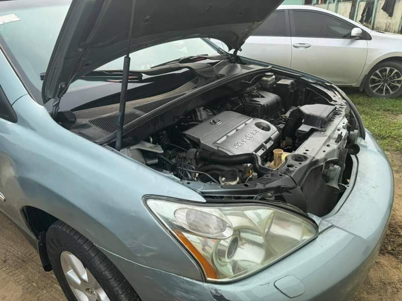 A picture of PRICE SLASHED Very Sound Rx 330 for Sale with tombstart