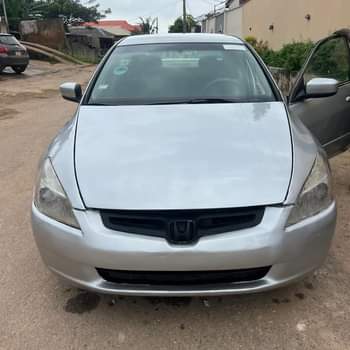 A picture of Neatly used 04 Honda EOD