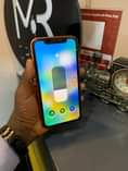 A picture of iPhone XR 128GB