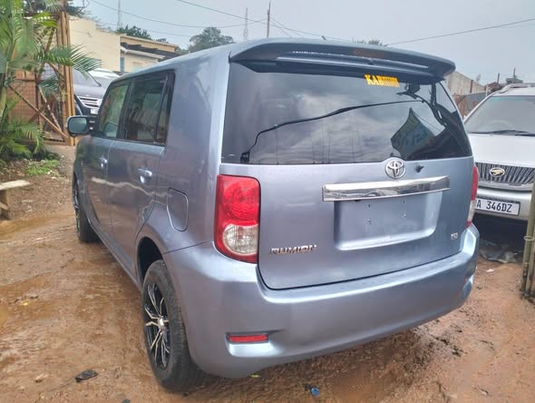 A picture of Toyota Rumuon model 2008