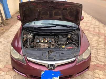 A picture of 2008 HONDA CIVIC WITH UNTERMPARED ENGINE GEAR AND AC VERIFIED