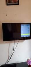 A picture of Sky 32 inches free to air