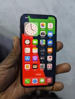 A picture of IPHONE 11 PRO 64GB