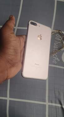 A picture of iPhone 7 plus Gold 32gb