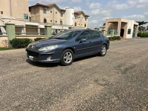 A picture of NEATLY USED 407 PEUGEOT 2005 MODEL WITH DUTY IN KADUNA