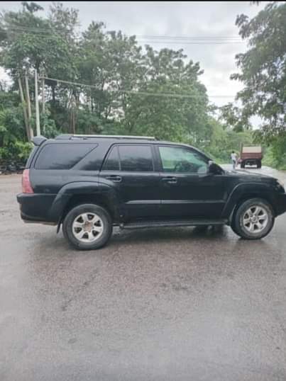 A picture of Delay is dangerous 2005 Toyota 4runer Untouched V6 engine Android