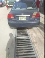 A picture of Honda Civic 2004 Nothing to fix Engine Gear AC perfect
