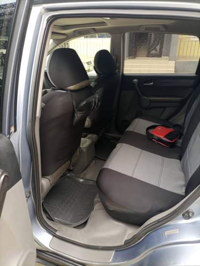 A picture of Honda CRV Pure first body with silent Engine and smooth