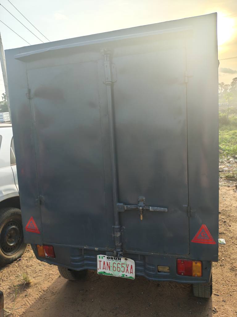 A picture of Hijet registered mini truck available