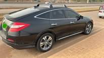 A picture of Honda Crosstour