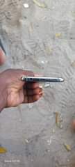A picture of Samsung s10 plain