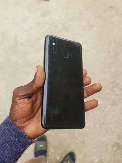 A picture of Nyingbe hii tecno pouvoir3 air hain kpngre gb16 ram1 ip0
