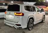 A picture of LAND CRUISER IYO WAI TU WAI BEI POA FOR SALES