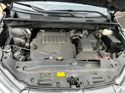 A picture of 2015 TOYOTA HIGHLANDER LIMITED
