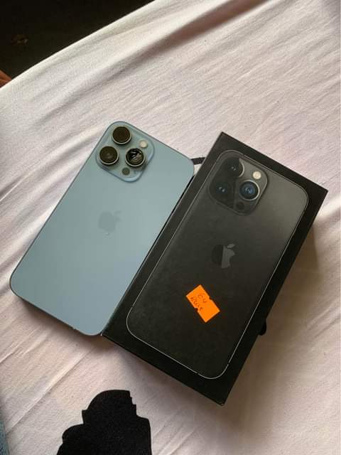 A picture of iPhone Xr
